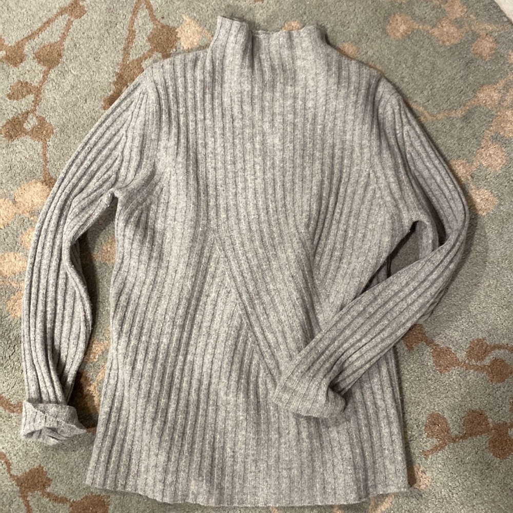 Express stretch mock neck sweater, new